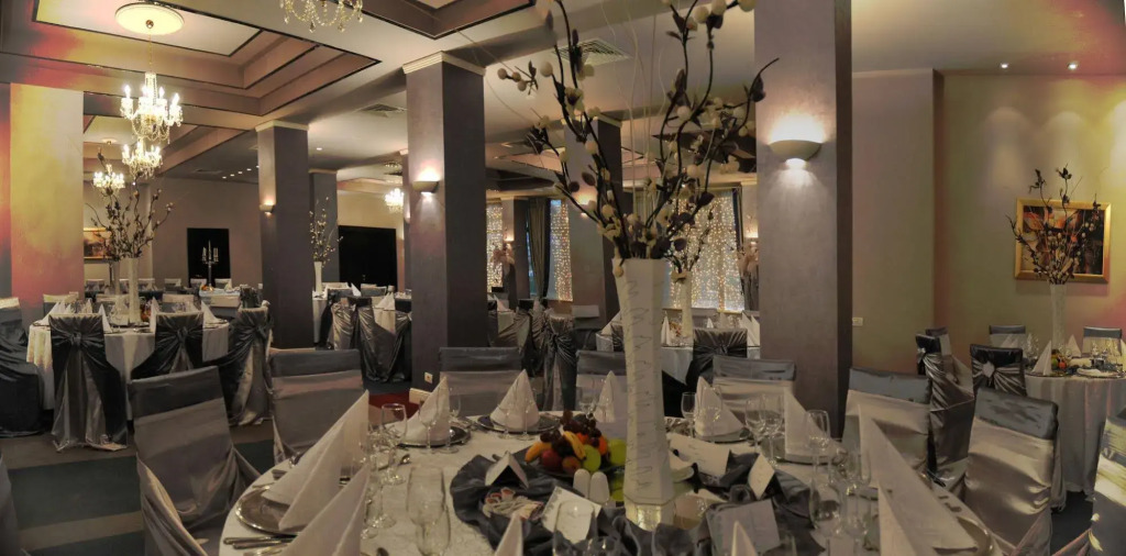 Hotel Dumbrava