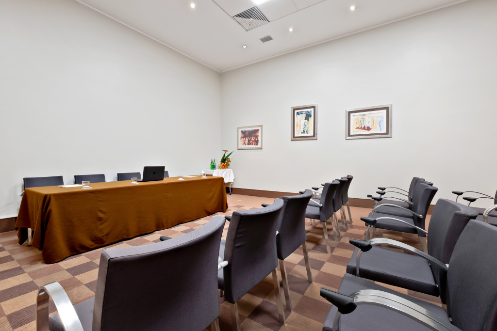 Отель Italiana Hotels Cosenza