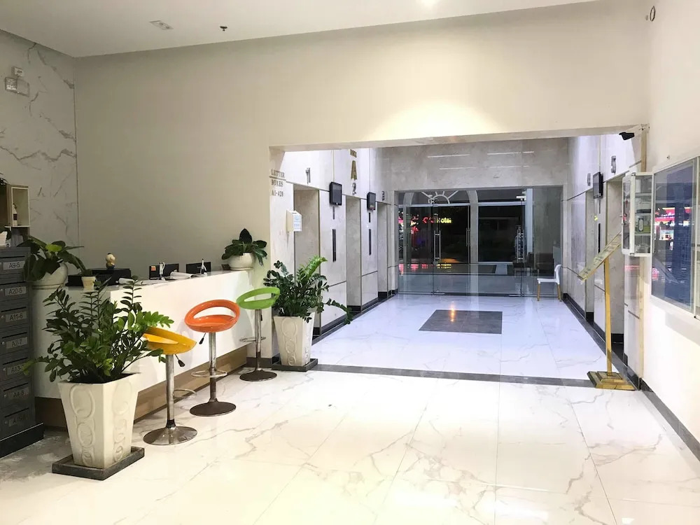 Diamond Sea Apartment