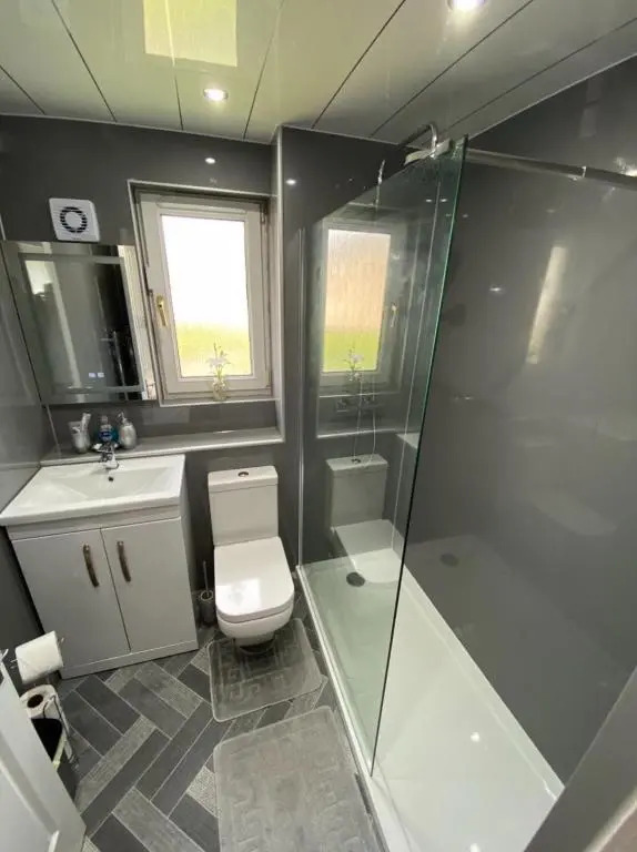 Prime Commuter Executive Apartment Dunfermline