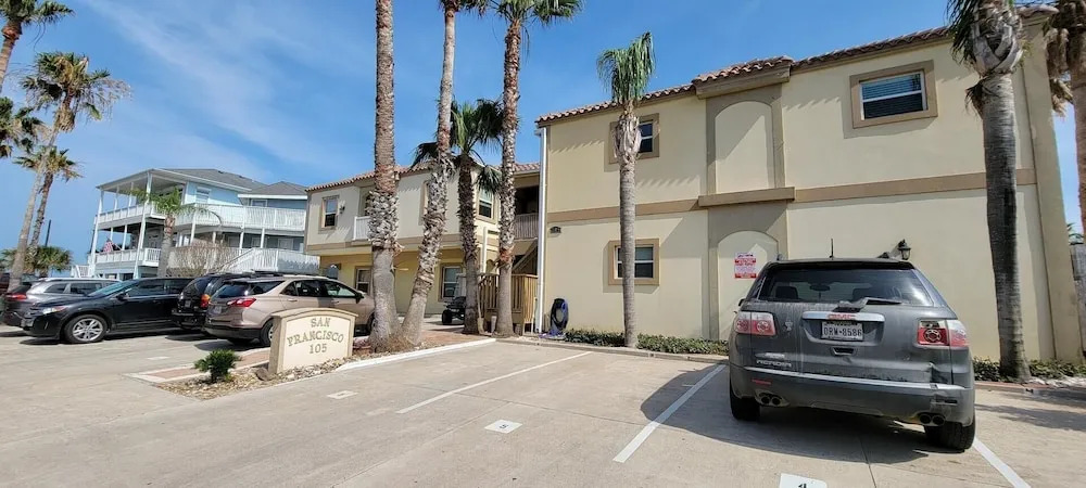 Brand New Inside 1/2 Block to Beach Fun Pool 2 Bedroom Home by Redawning