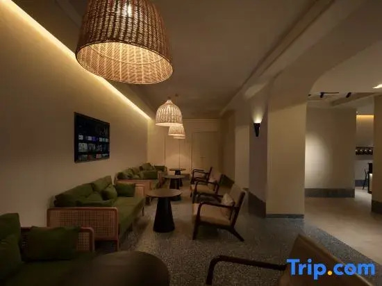 LEOUR HOTEL Ledo Hotel (Lingao)