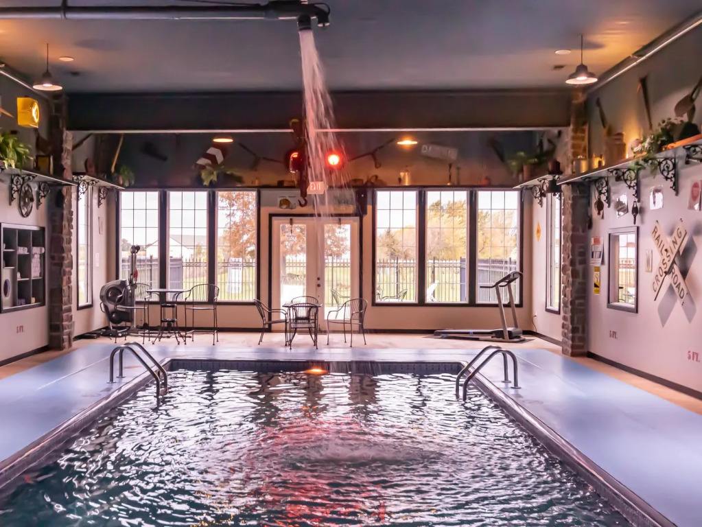 Depot Inn & Suites