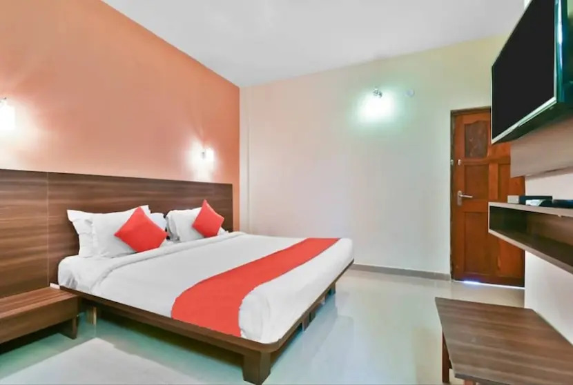 Hotel Rajeshwar