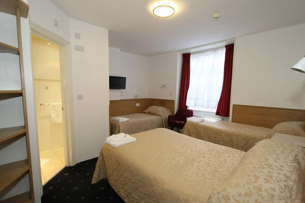 Ridgemount Hotel