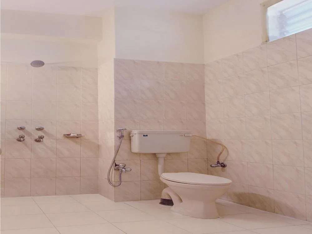 OYO 10596 Hotel Indu