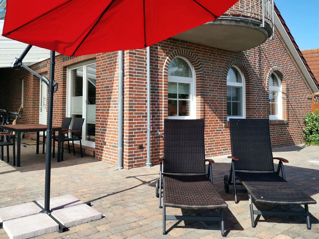 Ferienhaus mit drei Bädern in Dornumersiel
