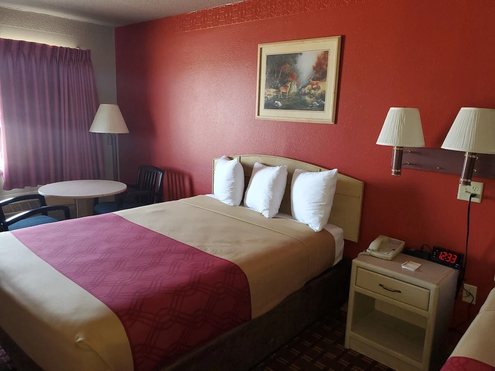 Econo Lodge