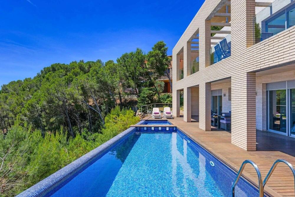 Villa Les Tintoreres