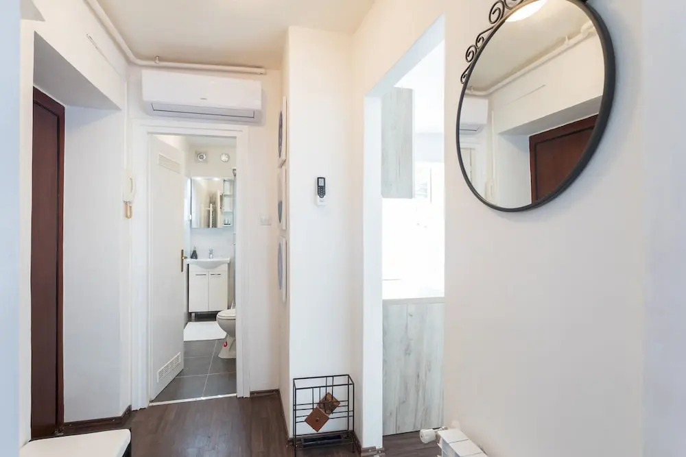 Modern Studio in Old Town - BEST LOCATION