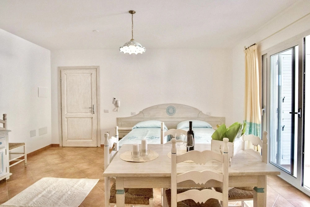 Apartments with air conditioning in Orosei