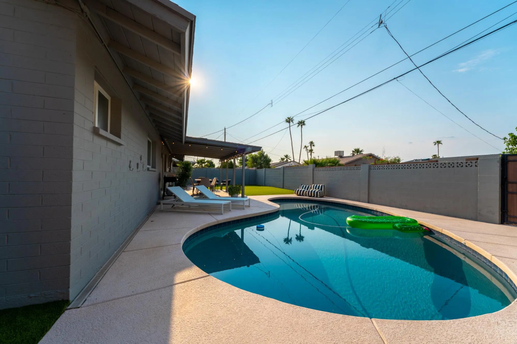 Splash Relax in Scottsdale