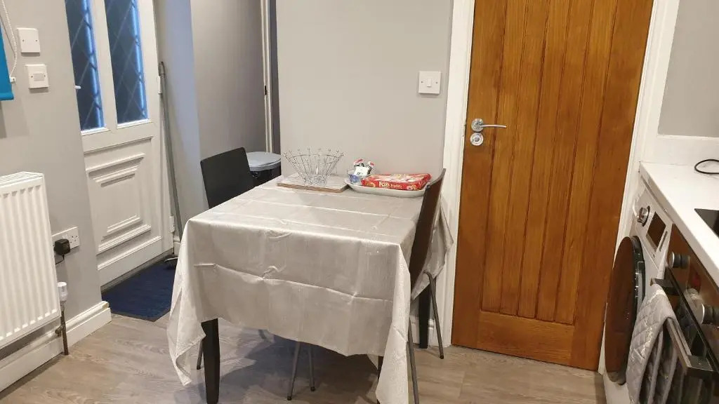 Bracknell Small Studio