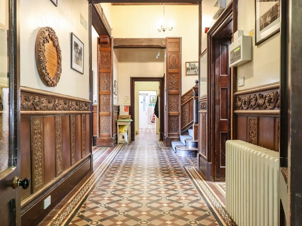 Nethercott House