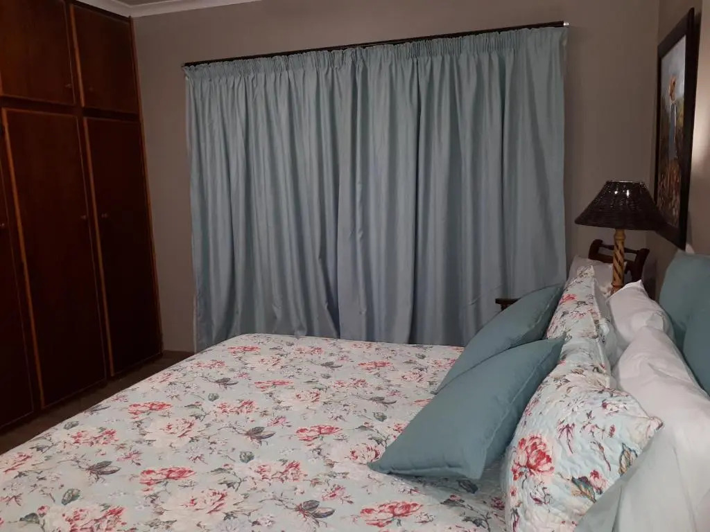 Melsetters Guest Room