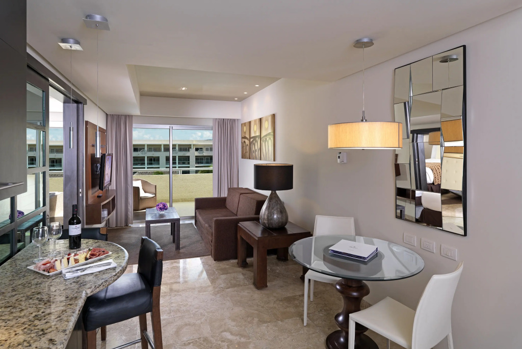 Royal Service at Paradisus La Perla