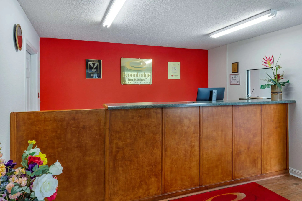 Econo Lodge & Suites Southern Pines - Pinehurst
