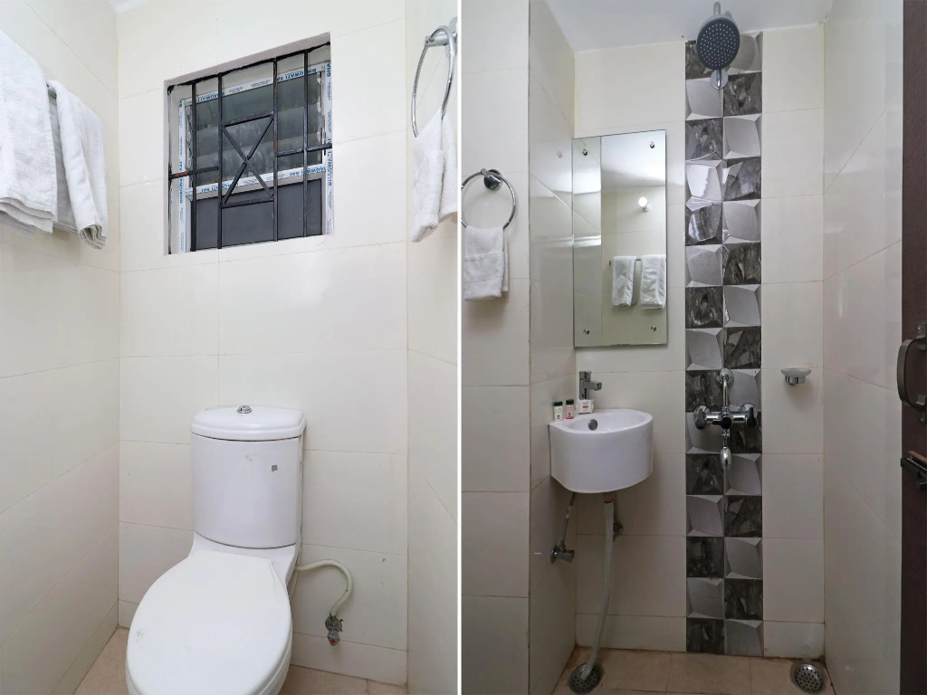 OYO 11723 Hotel Barney Grand
