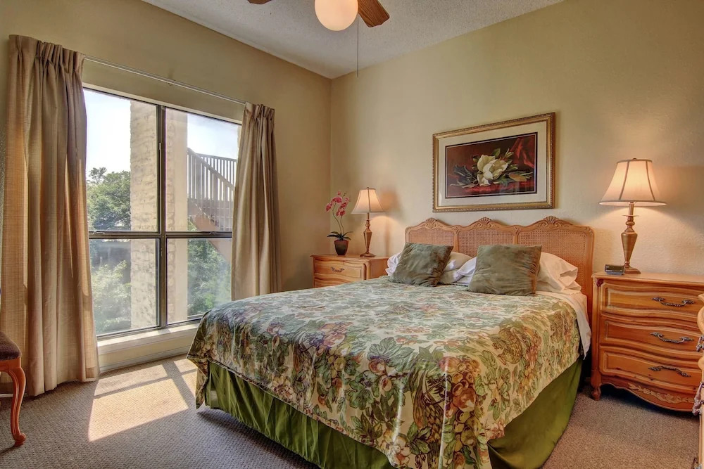 Inverness Condos Comal River