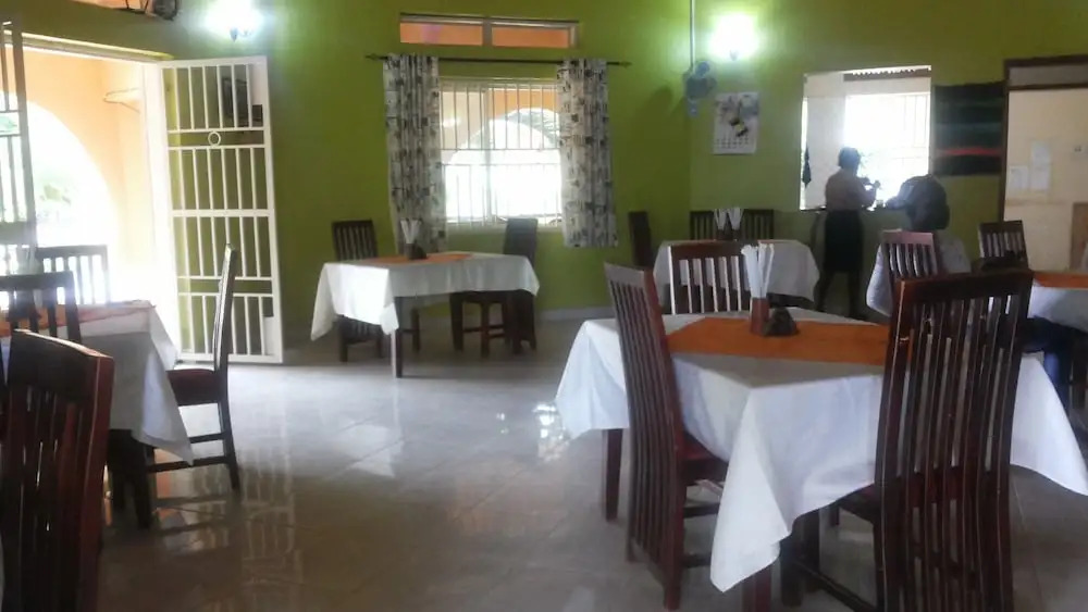 Lavic Country Resort Adjumani