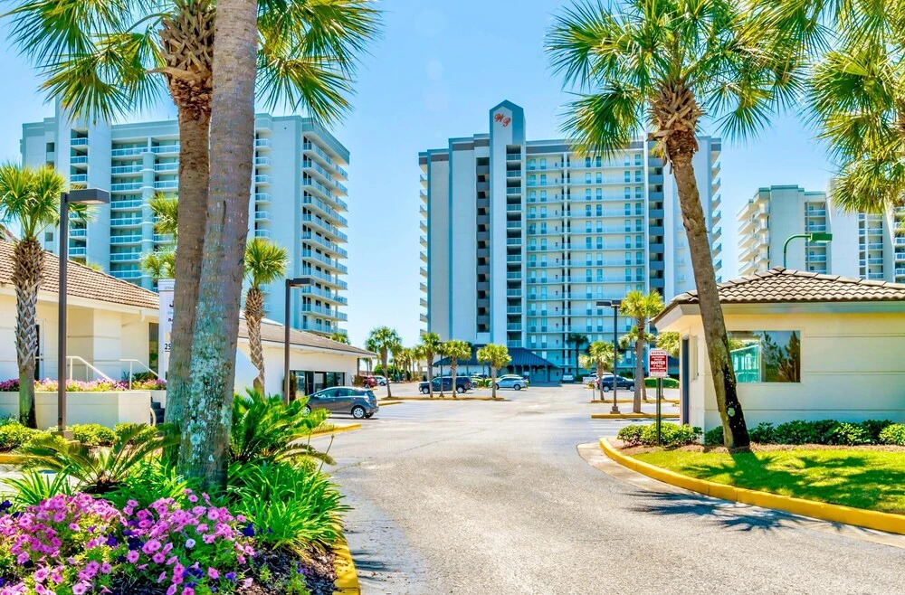 Windward Pointe 1402