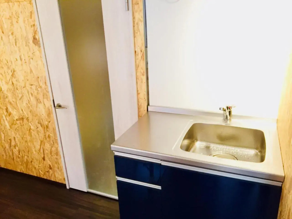 Cloud Sharing Hotel Hakata 1 Guesthouse Dormitory