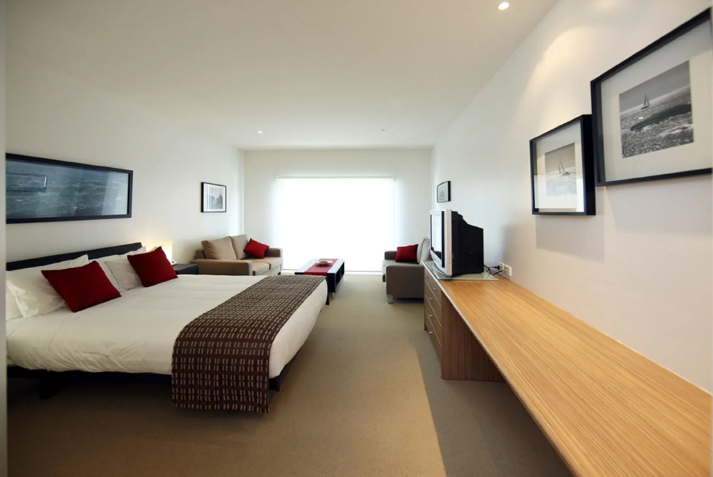 The Waves Apartments
