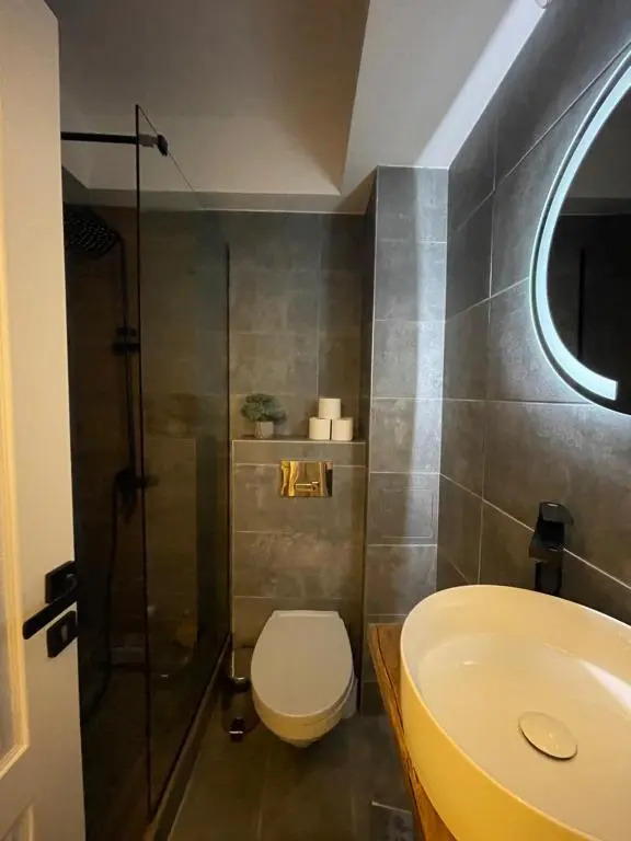 Cozy Studio 1 Bedroom nearby Value Center Mall