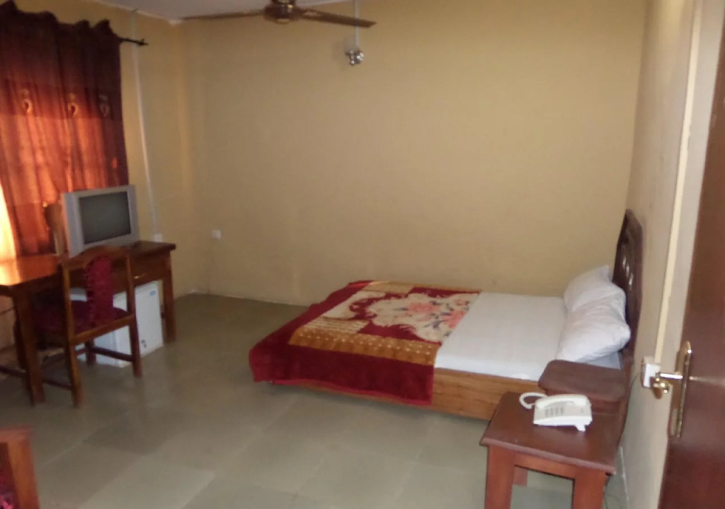 Royal Palace Hotel