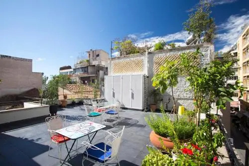 Boutique Athens EP7 House