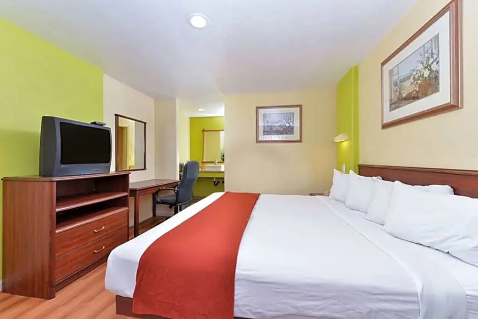 Rodeway Inn