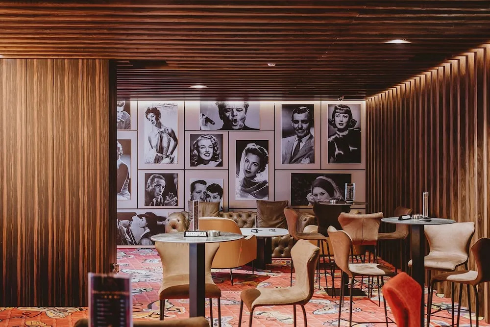 Maritim Marina Bay Resort Spa & Casino