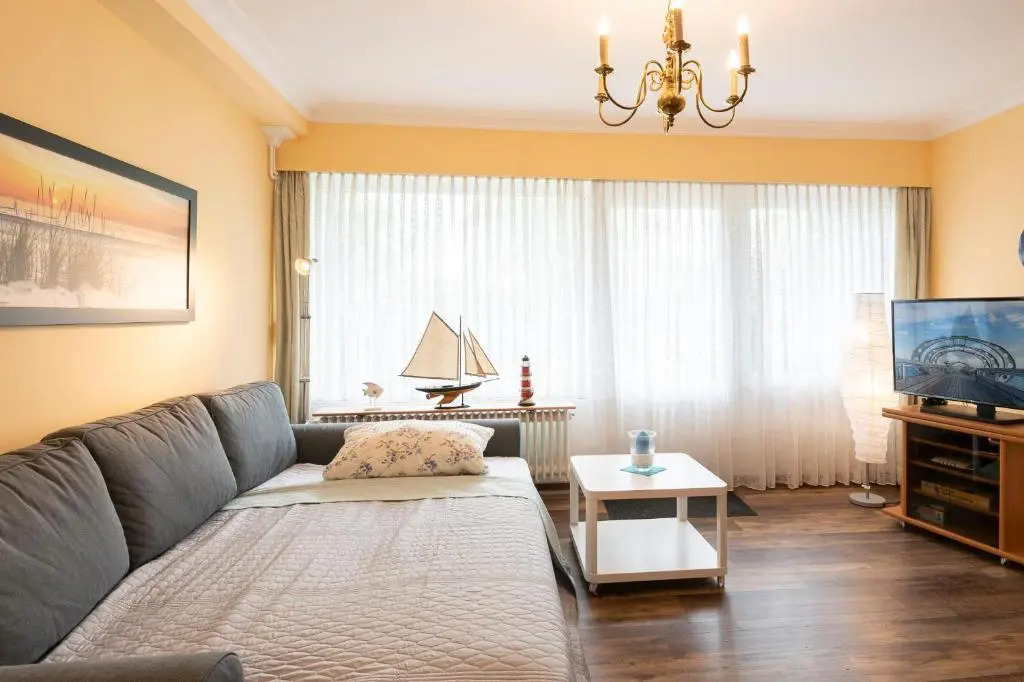 Waldstraße 8 Wohnung 2