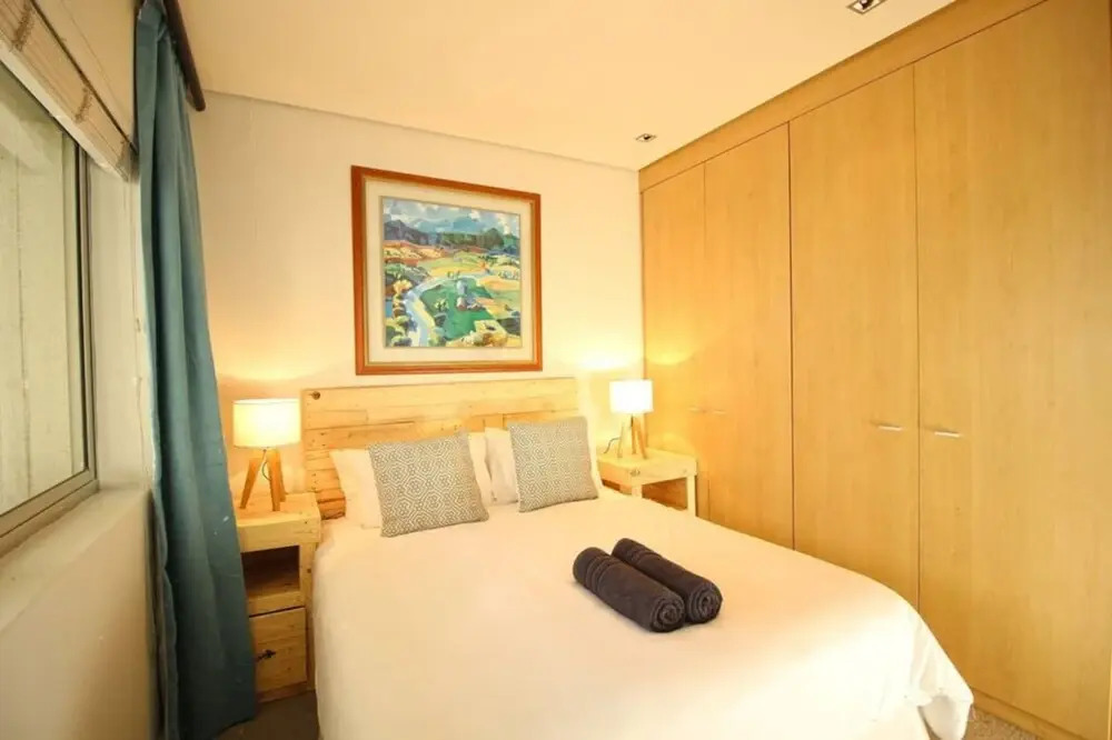 Upmarket 2bed City Retreat Close to V A Waterfront