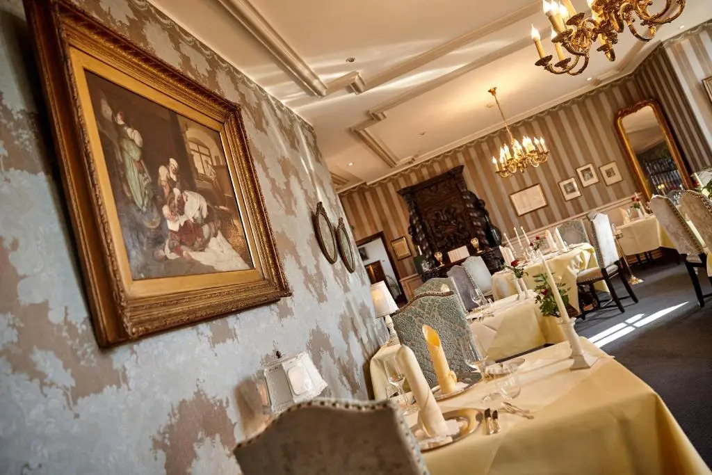Schloßhotel Kurfürstliches Amtshaus Dauner Burg
