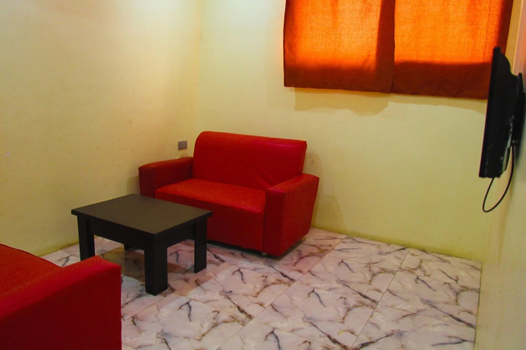 New Travellers Lodge & Suite
