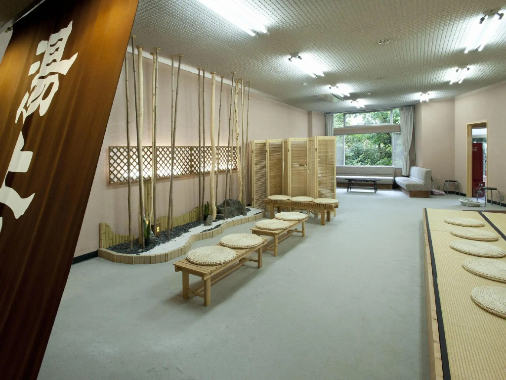 Suwako Hotel