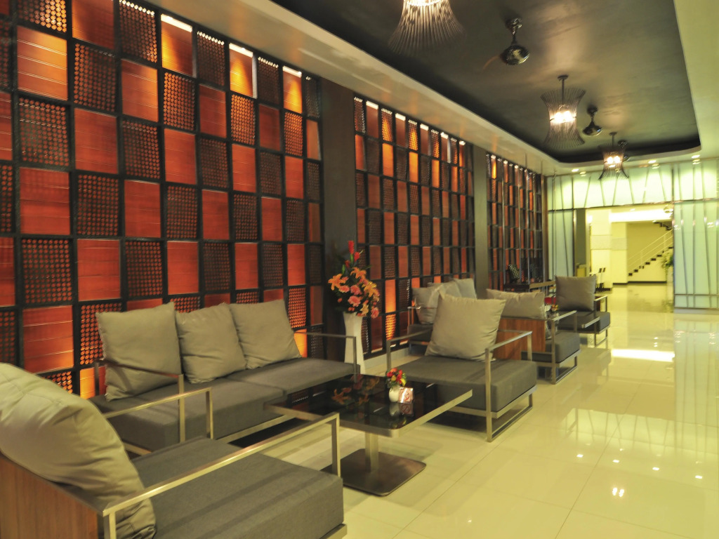 Platinum Hotel and Apartments