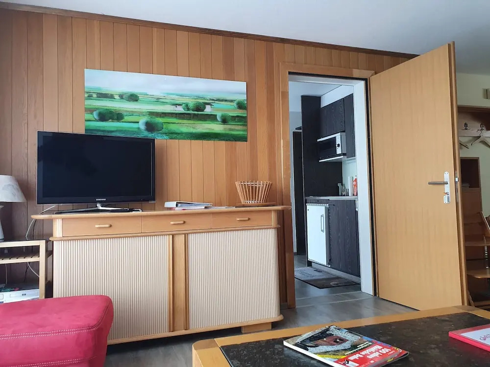 Elfe - Apartments Three-bedroom Apartment for 6 Guests With Patio