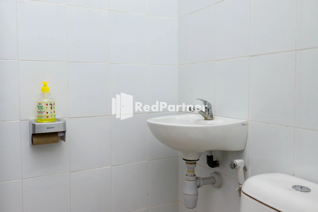 Sahabat Pantai Guest House Mitra RedDoorz