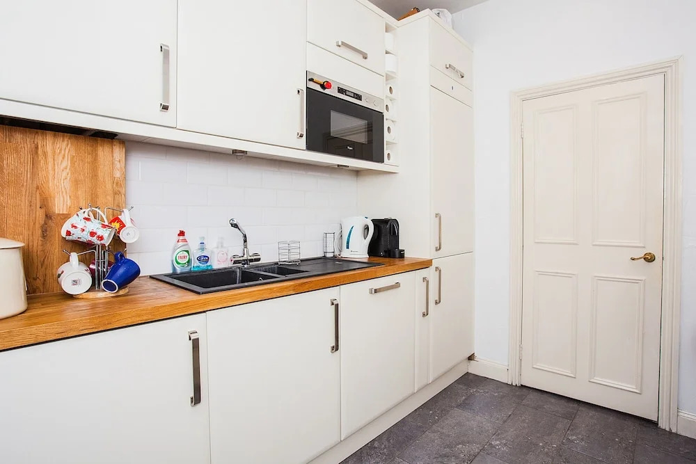Shoreditch 2 Bedroom Flat