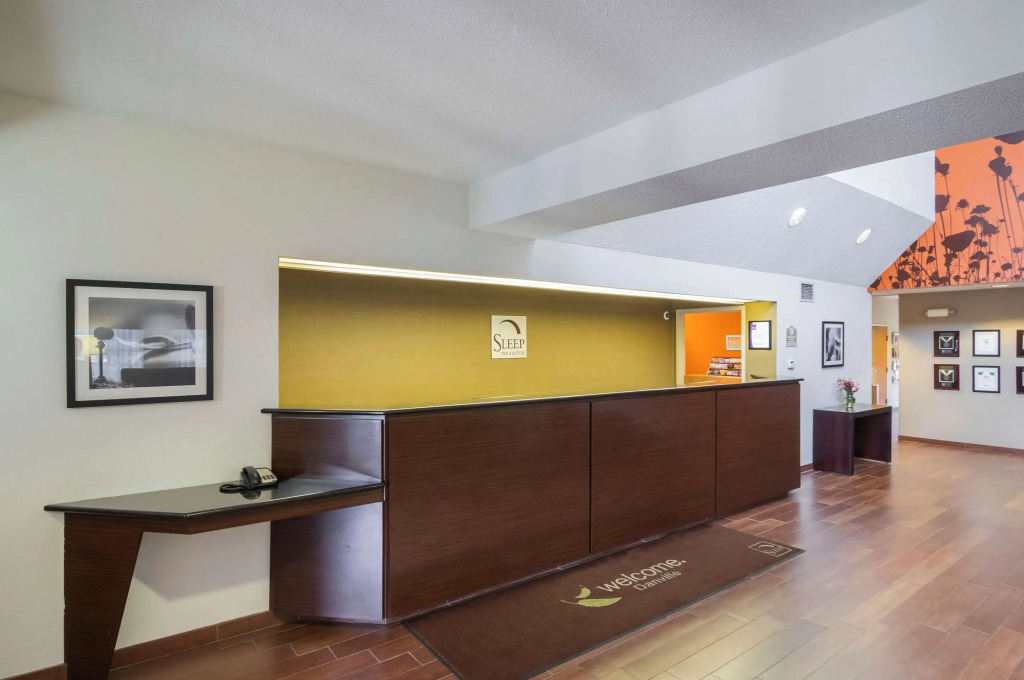 Sleep Inn & Suites