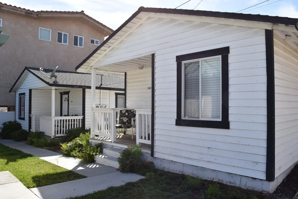 345 Hinds 2 Bedroom Cabin by Redawning