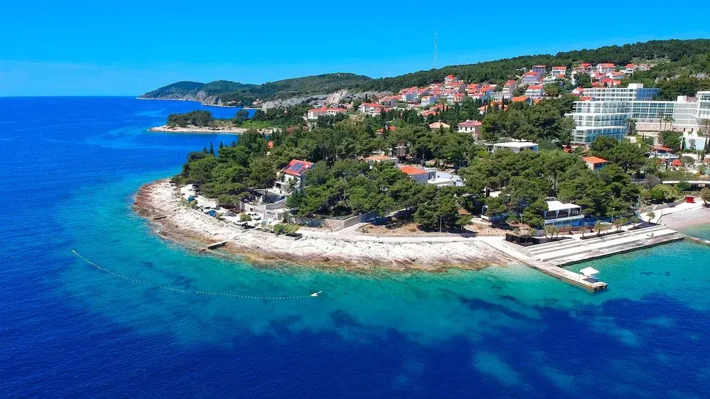 Beach Residences Caroline