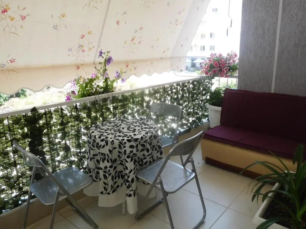 Arte Apartment