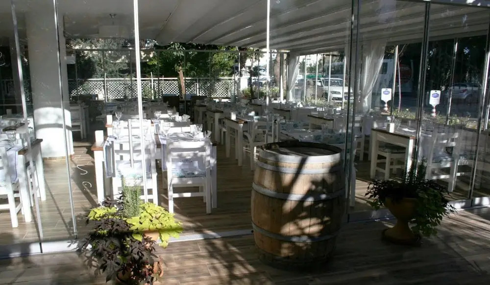 Sare Suites Beach Hotel