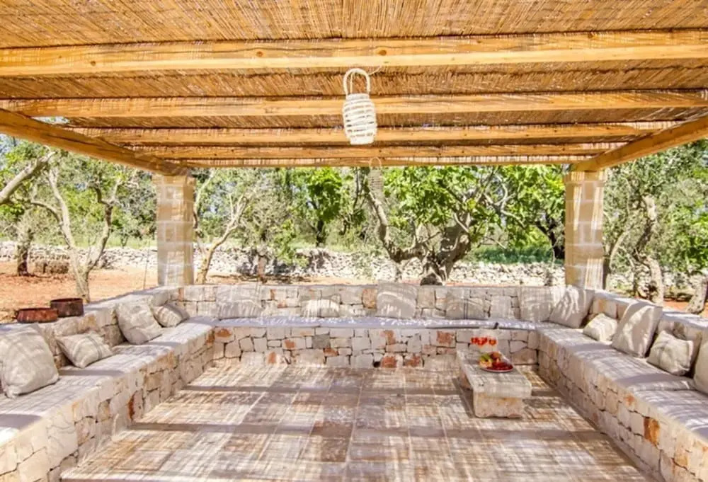 Trulli in Itria Valley with Infinity Pool