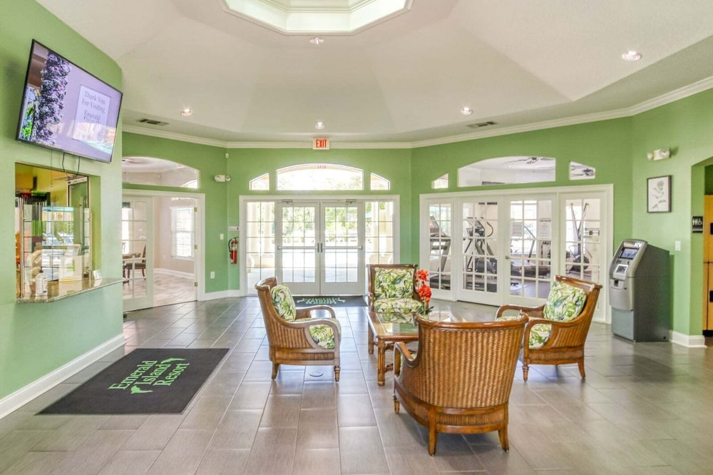 8460 Crystal Cove Loop 3bed