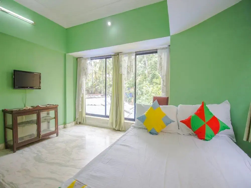 Silvia Das  By OYO Rooms