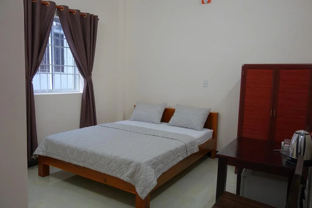 Huong Quang Guesthouse